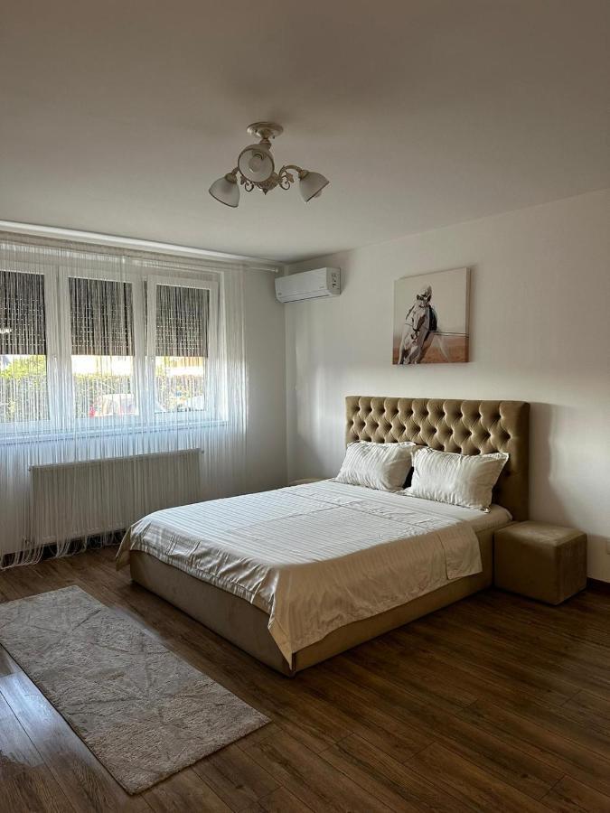 Anastasia Apartament Apartment Oradea Exterior photo